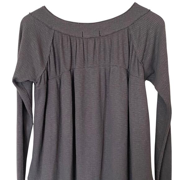 FREE PEOPLE We The Free Must Have Waffle Thermal Henley Top Gray, Size Small - Picture 9 of 13